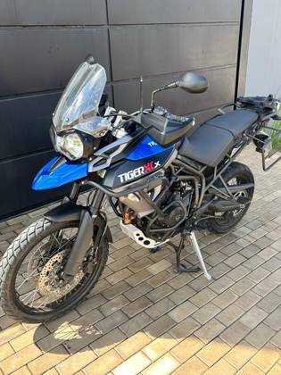 TRIUMPH TIGER 800 XCX 